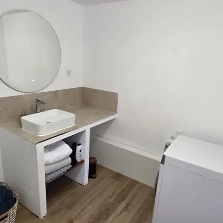 Holiday home Domaine Caloin -