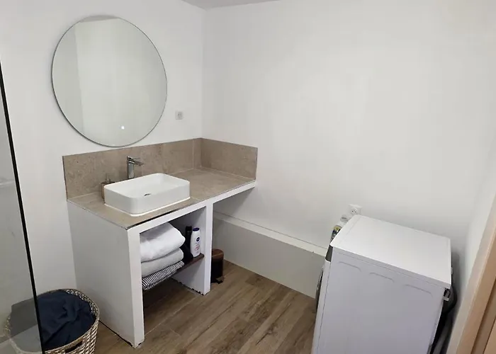 Holiday home Domaine Caloin -